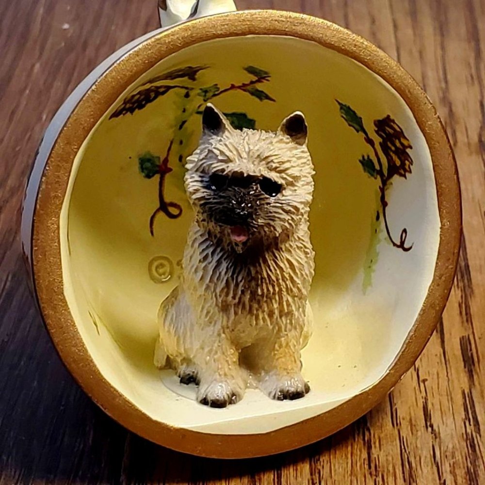 Conversation Concepts Cairn Terrier Holiday Tea Cup Dog Ornament Pre-Owned